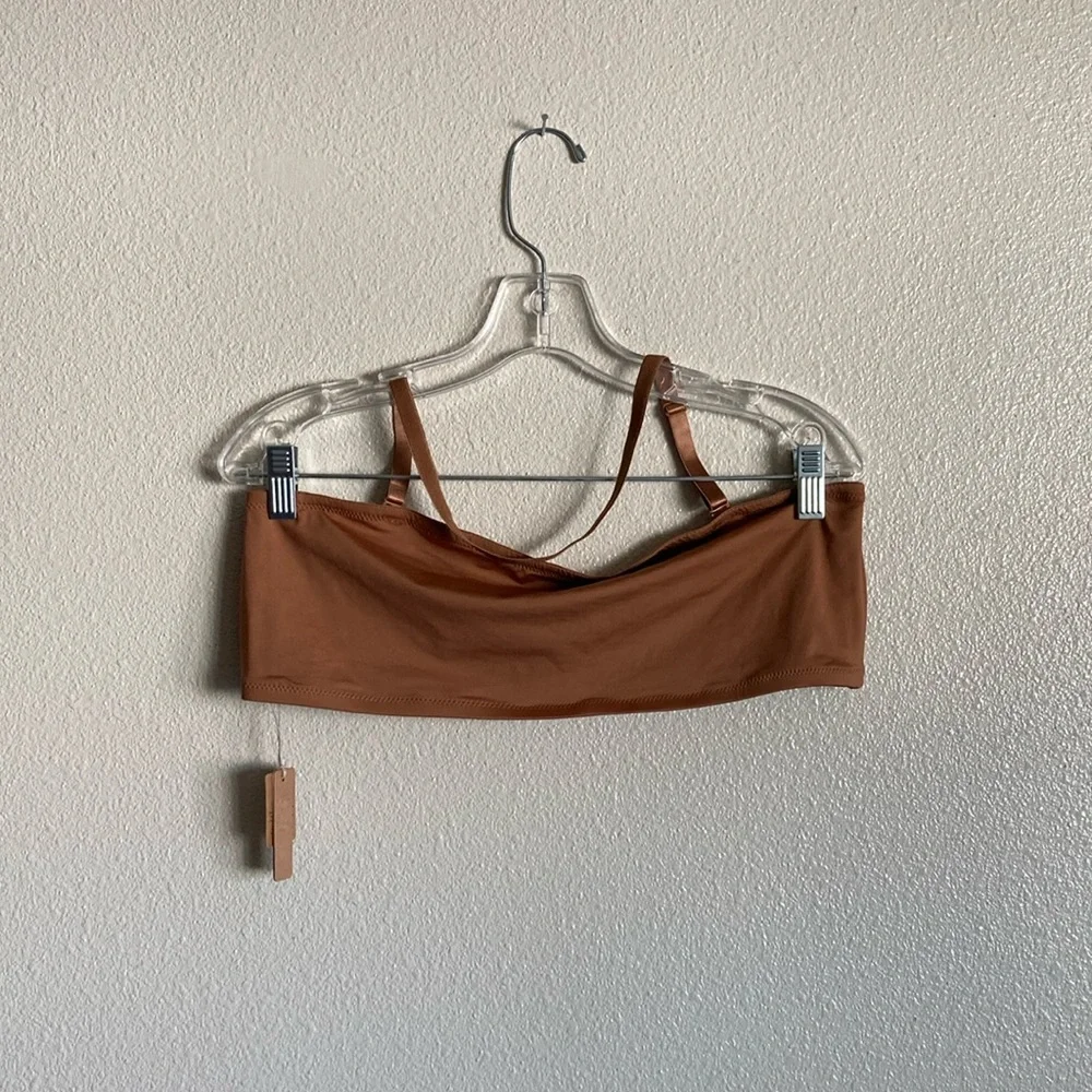 SKIMS Signature Swim Bandeau Bikini Top in Almond (Size 2X)